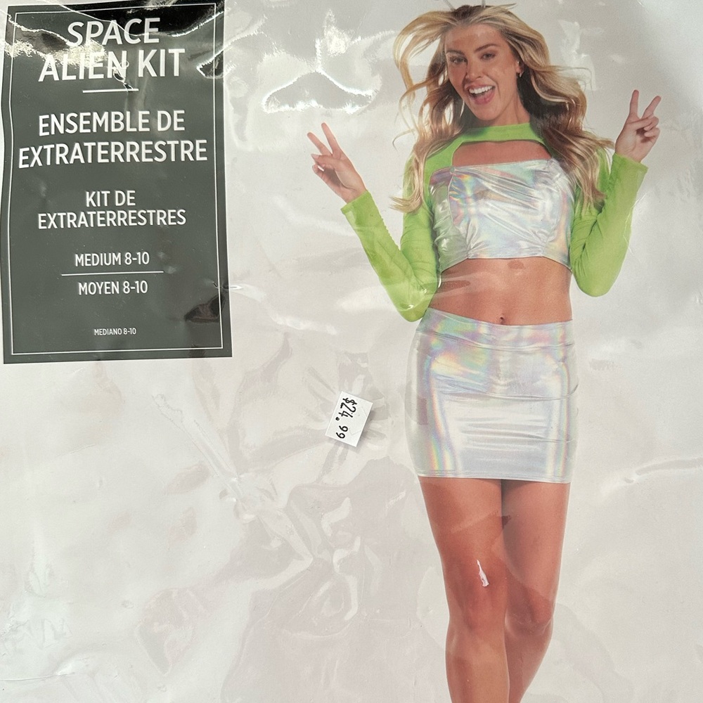 Alien costume